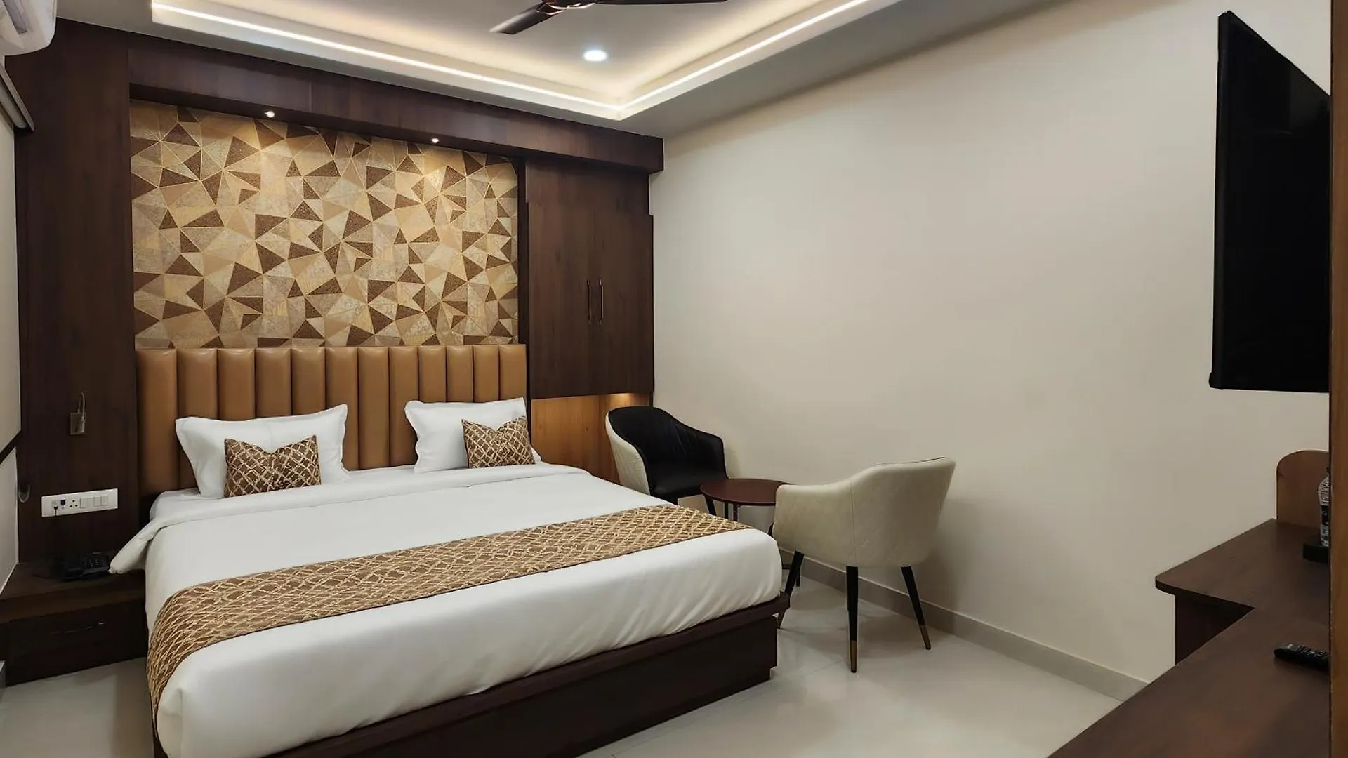 Hotel Kashi Vilaa Varanasi
