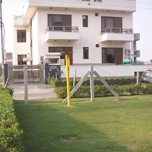 Aparthotel Jasmine Court